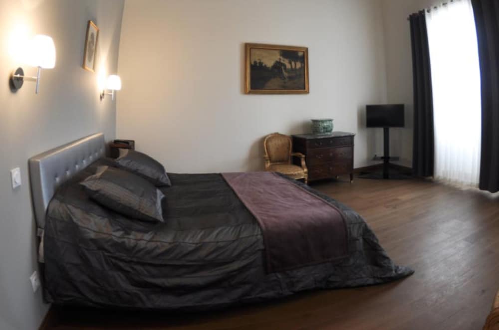 Double Room (Mourvedre Et Syrah)