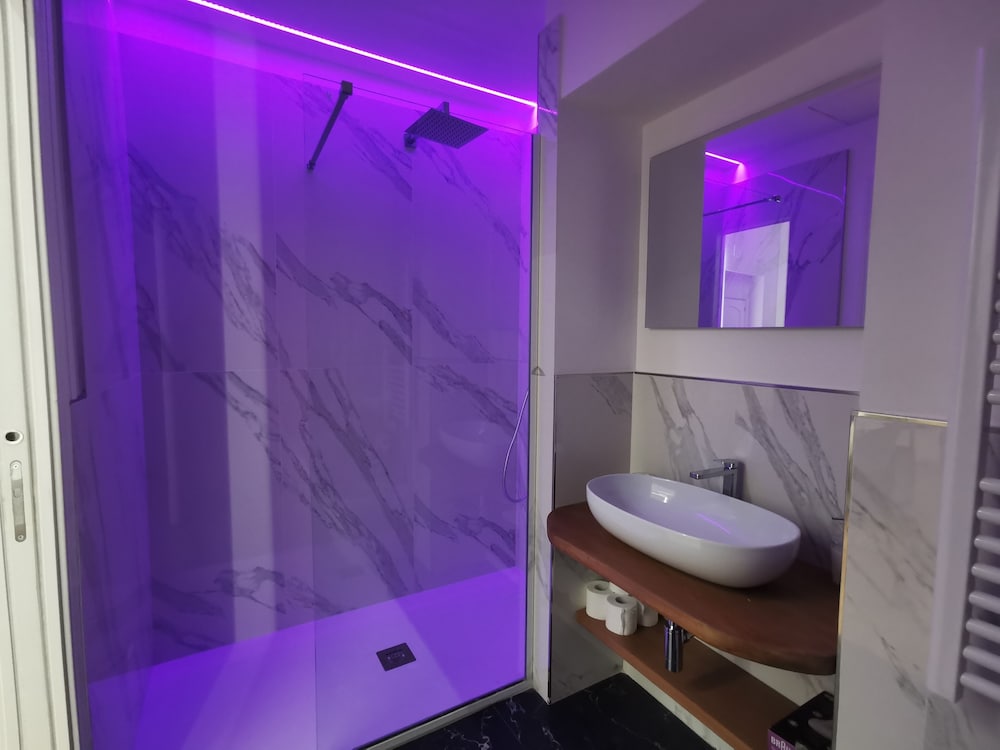 Deluxe Quadruple Room photo 3