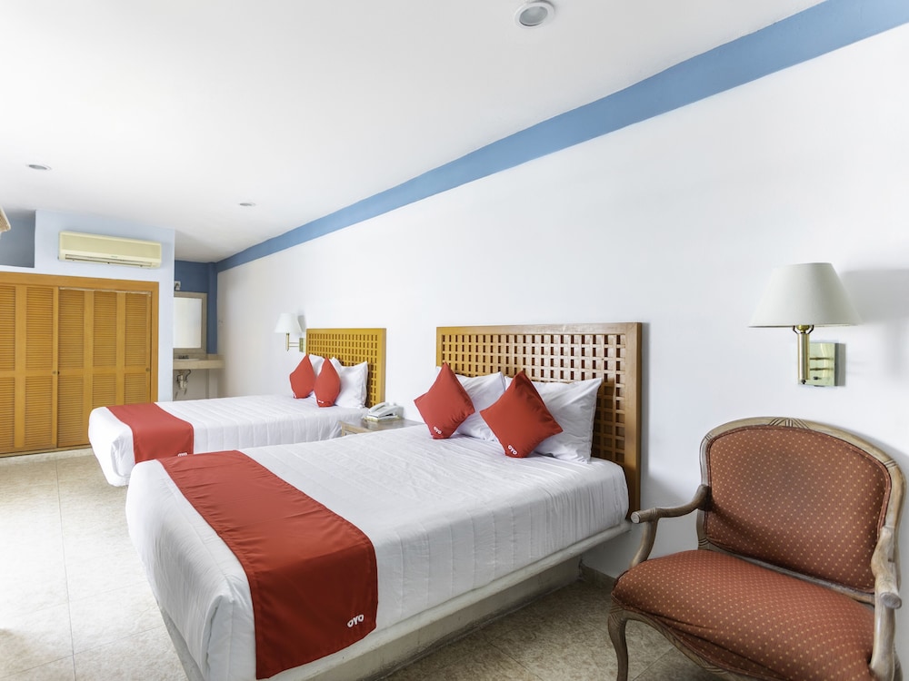 Twin Room, 2 Double Beds