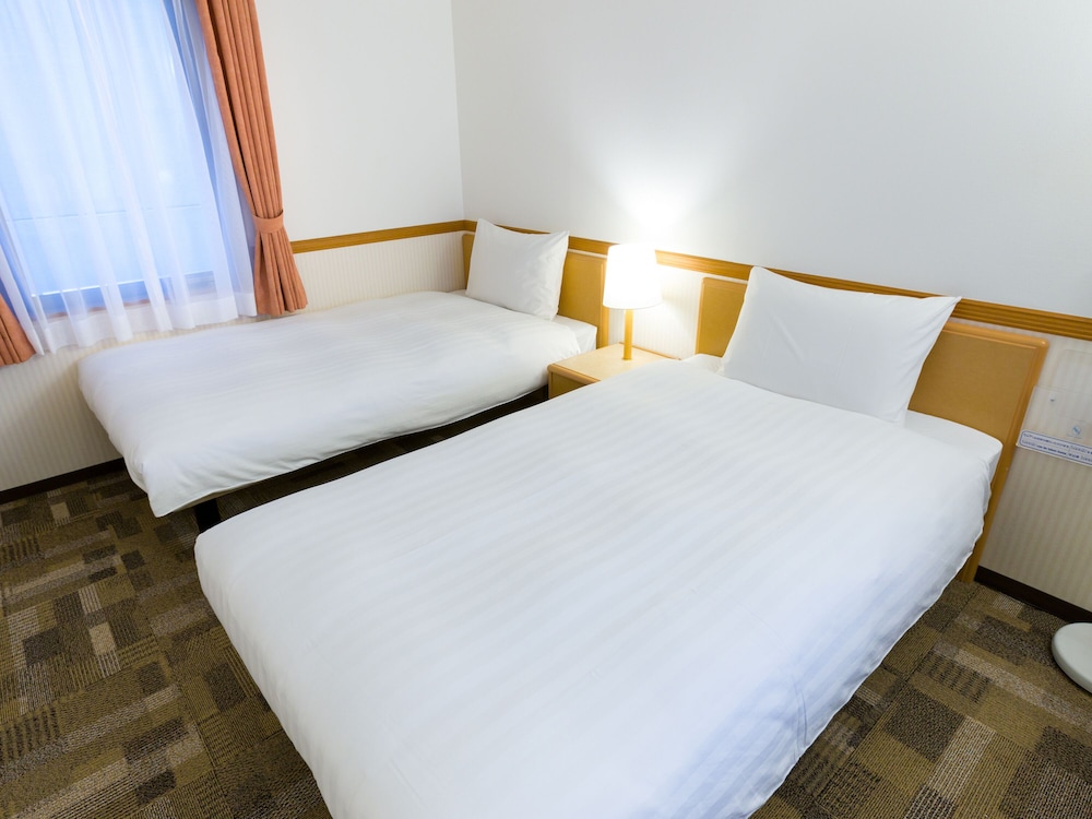 Standard Twin Room, Non Smoking photo 2
