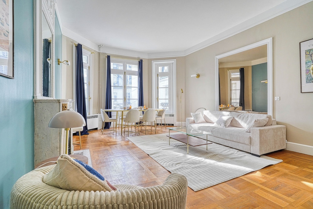 Elite Apartment