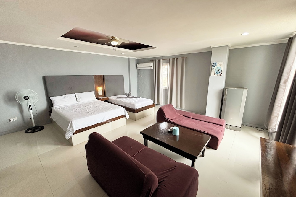 Deluxe Triple Room photo 1