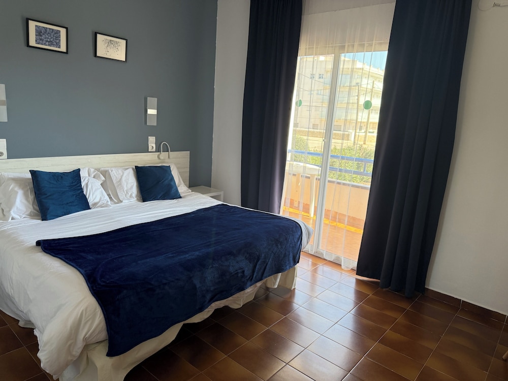 Habitación Doble Comfort, Balcón, Vista al Jardín