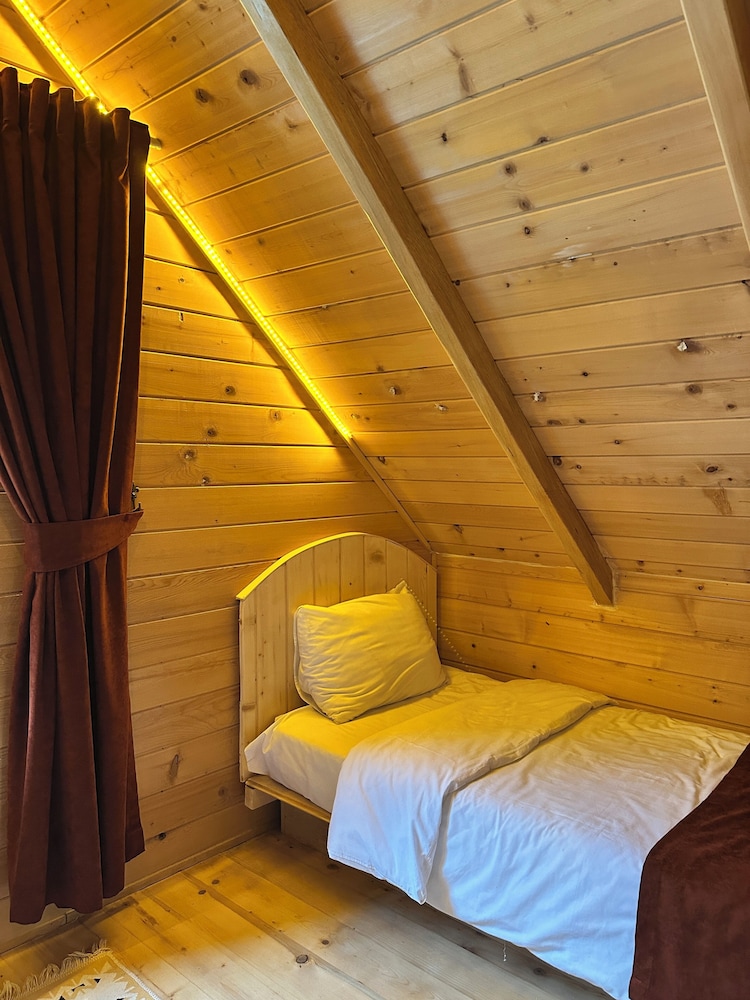 Bungalow, 2 Bedrooms, River View photo 2