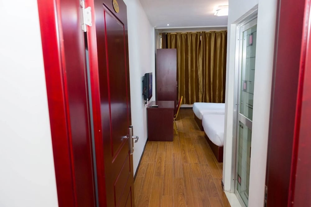 Traditional Room photo 2