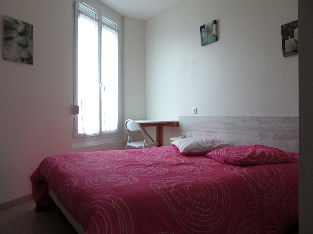 Double Room - Photo 3