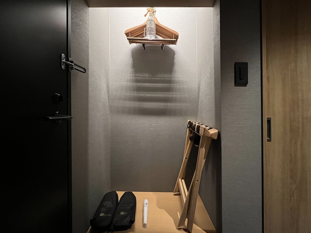 Superior Twin Room - Photo 4