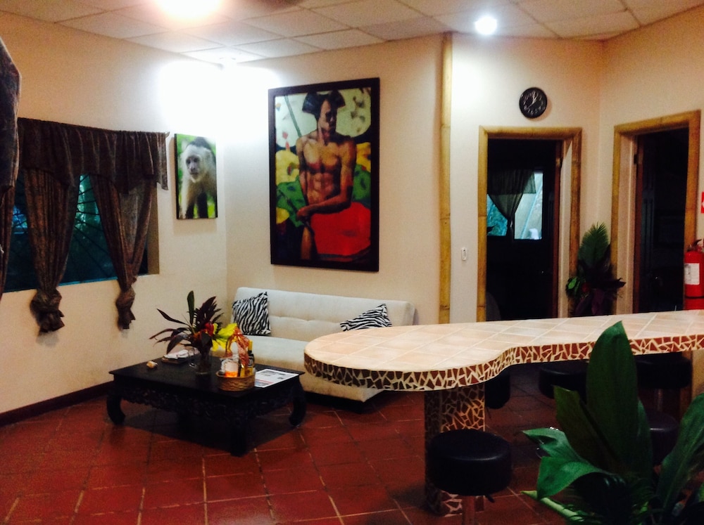 Premium Apartment, 2 Bedrooms, Kitchen, Ground Floor photo 1