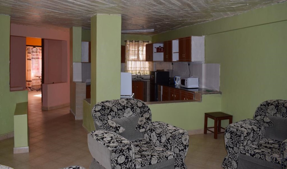 Deluxe Apartment, 2 Bedrooms, Mountain View, Garden Area photo 3