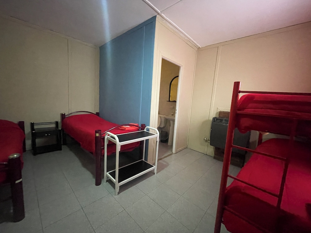 Basic Quadruple Room (4 people) photo 1