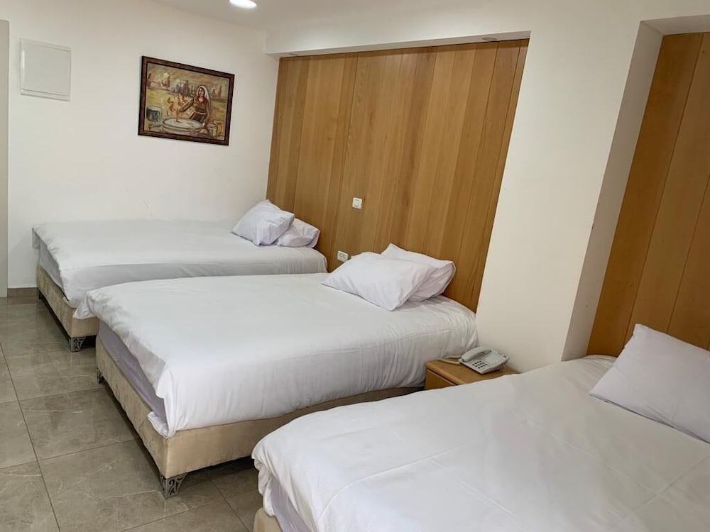 Premium Triple Room - Photo 4