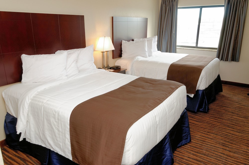 Room, 2 Queen Beds, Non Smoking photo 2