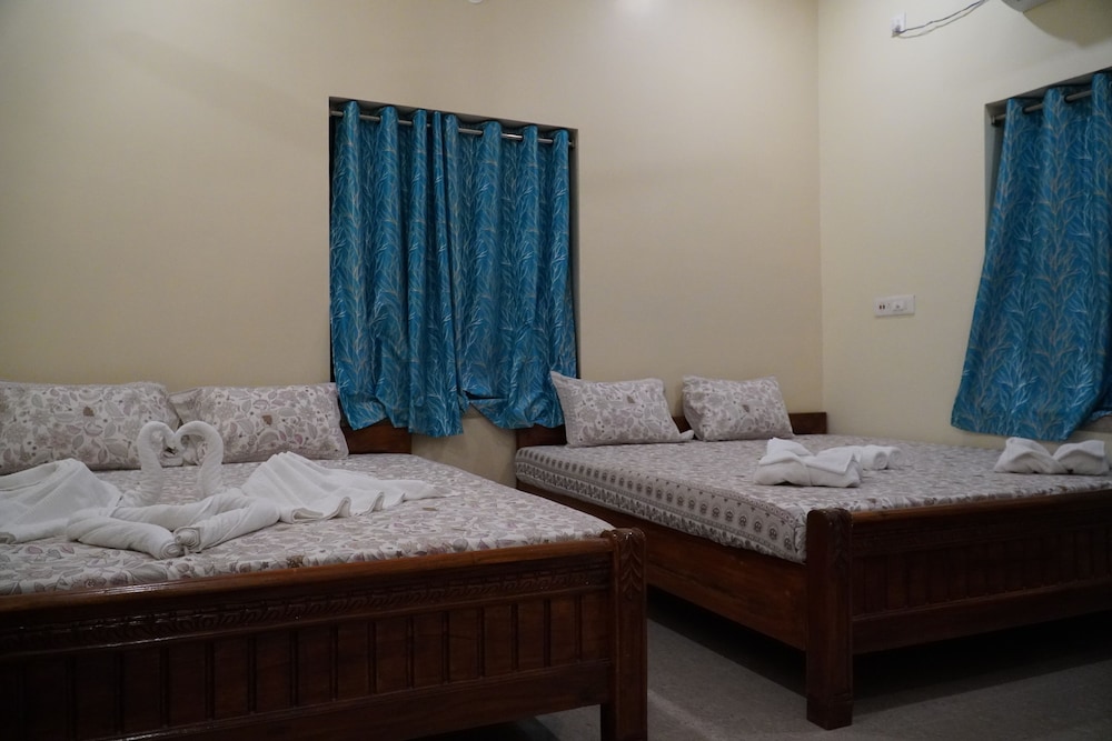 Deluxe Double Room, Balcony, Garden View photo 2