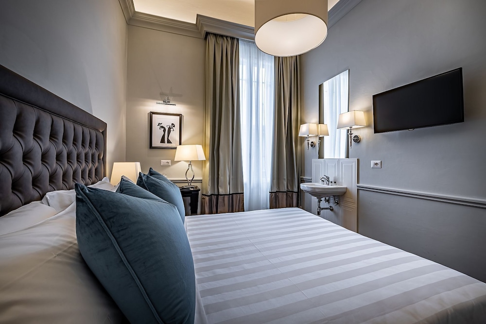 Economy Double Room, Private Bathroom (External) photo 3