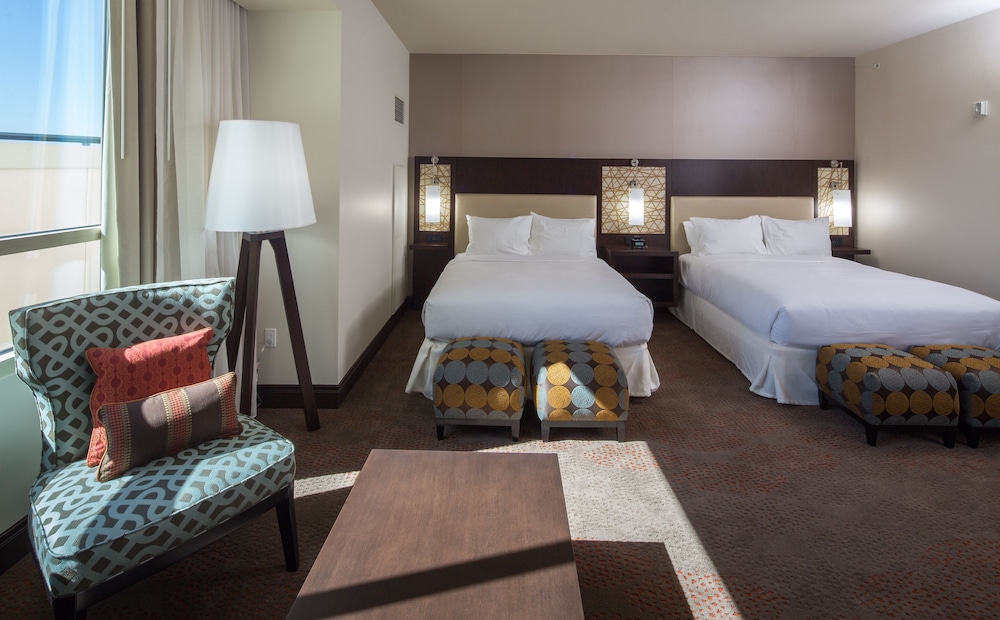 Room, 2 Queen Beds, Accessible photo 2