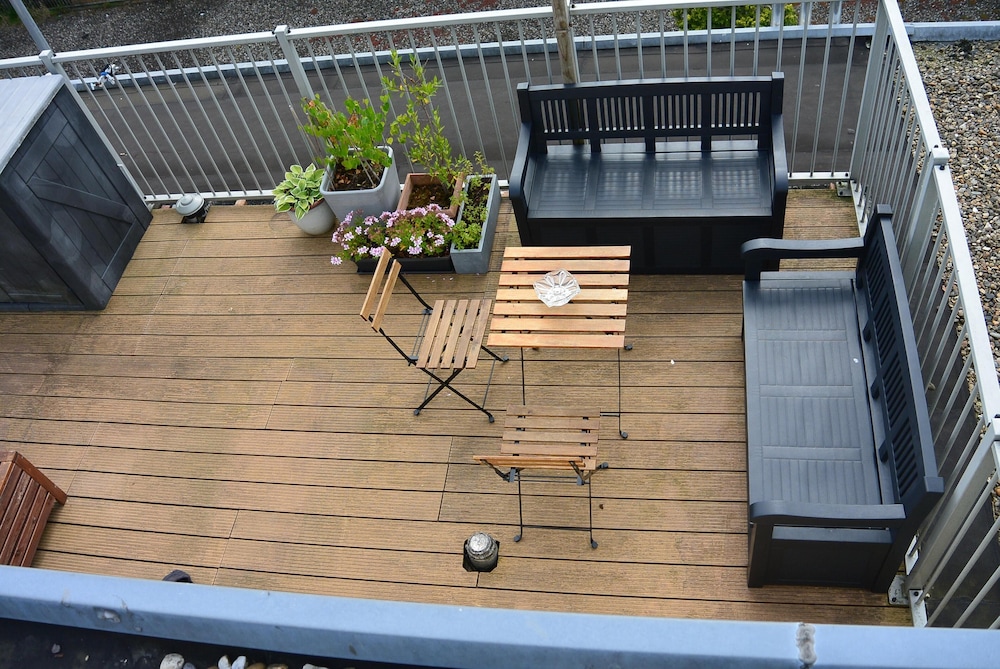 Apartment photo 2