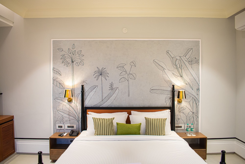 Premium Suite with Balcony