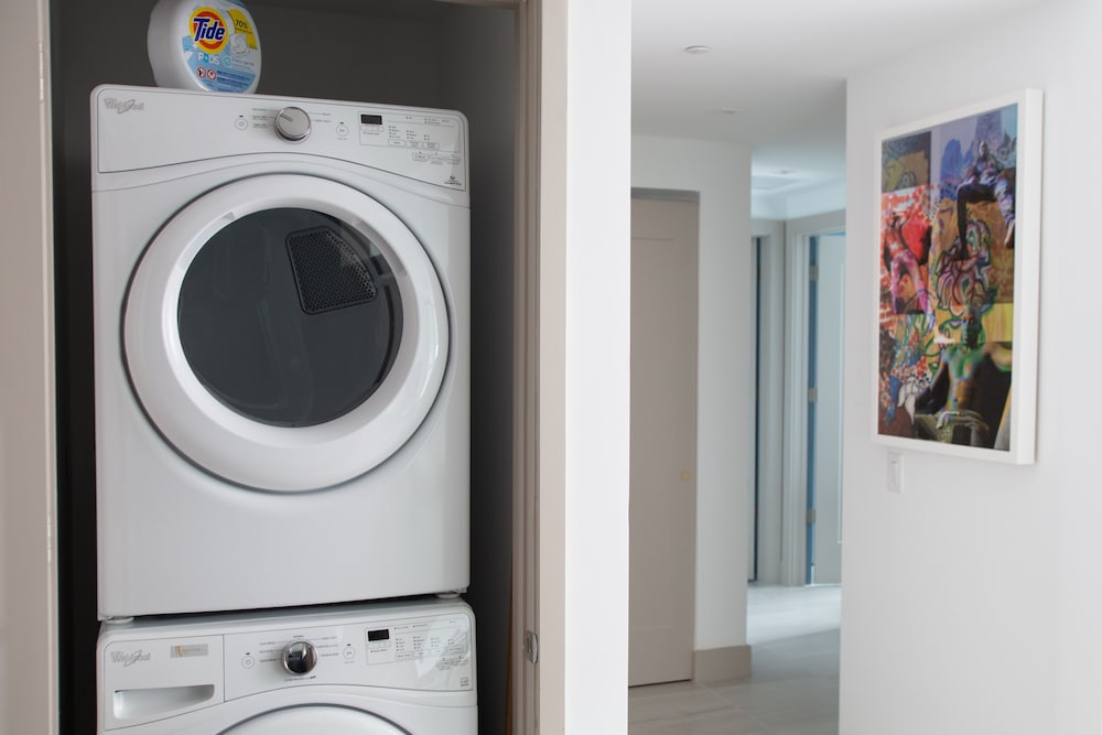 Superior Apartment, 3 Bedrooms, City View photo 2
