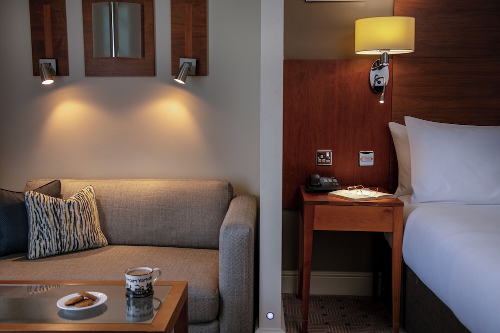 Signature Twin Room photo 1