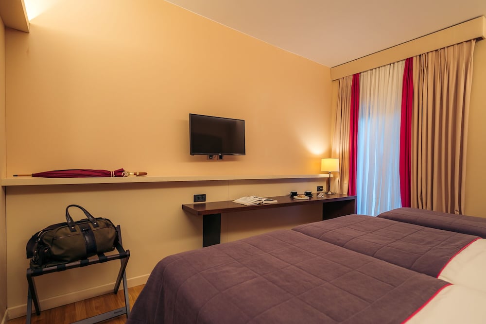 Classic Triple Room, 1 Bedroom photo 3