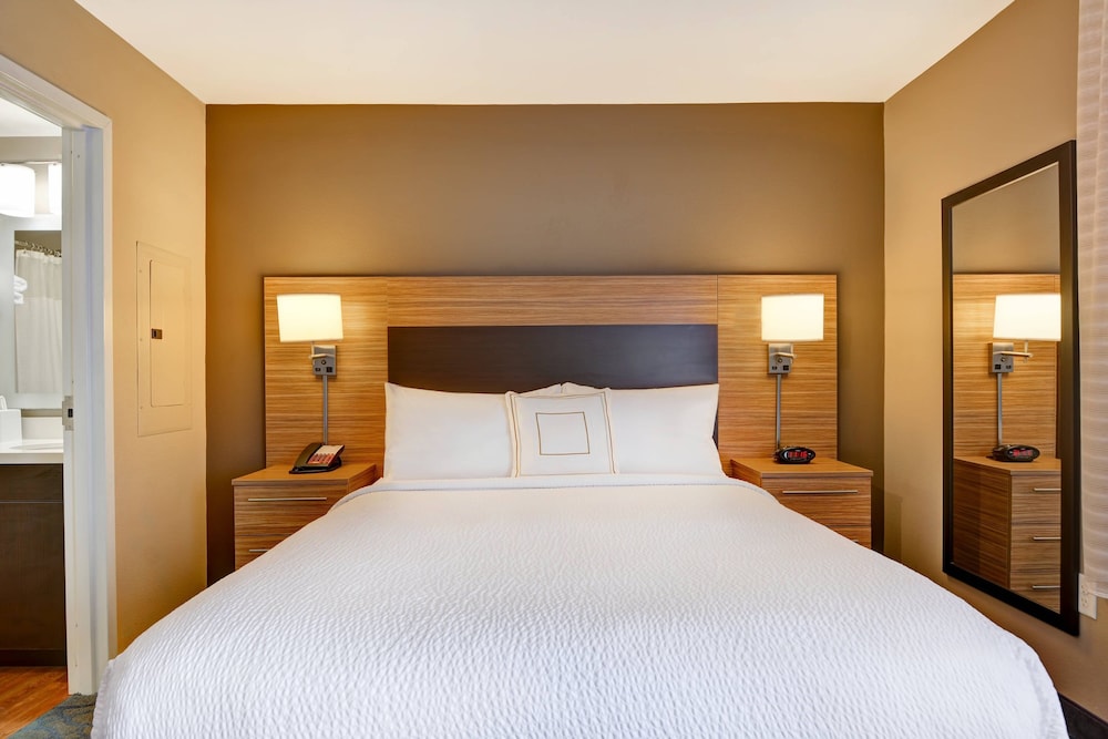 Suite, 1 Bedroom (Hearing Accessible) photo 1
