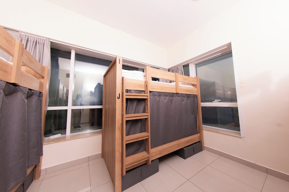 Comfort Shared Dormitory, Mixed Dorm, Non Smoking, Sea View photo 3