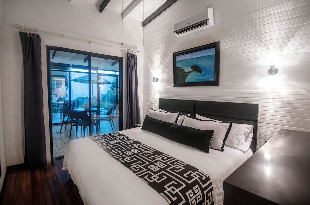 Exclusive Quadruple Room - Photo 3