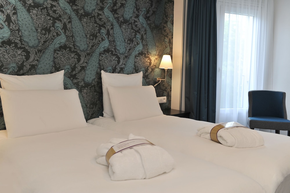 Privilege, Room, 1 Double Bed - Photo 8