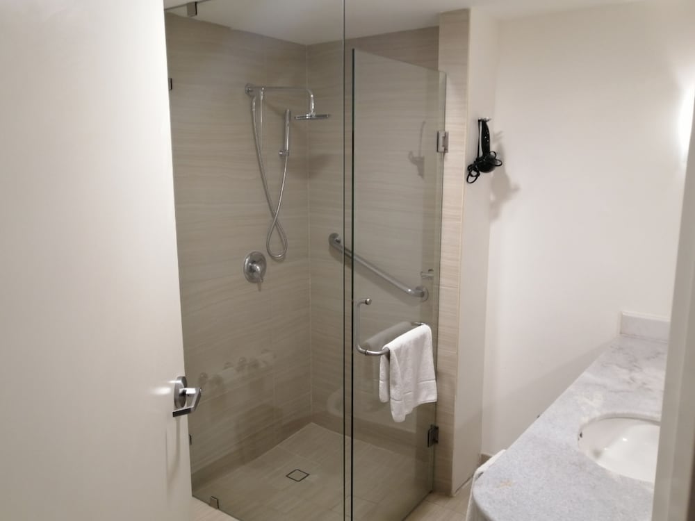 Premium Room - Photo 4