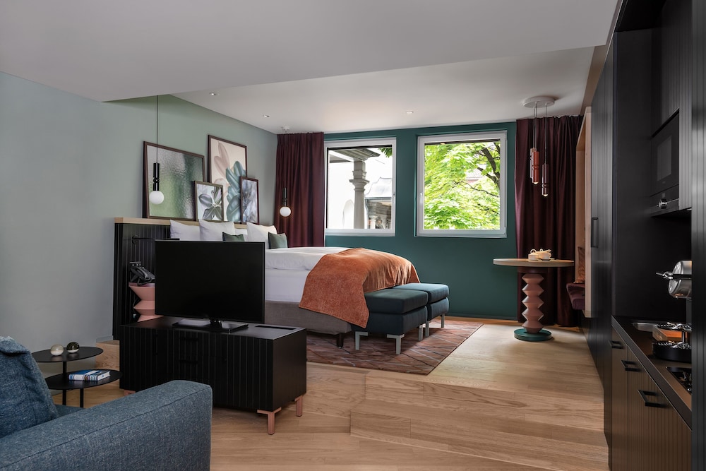 Deluxe Room, 2 Twin Beds (Grand) - Photo 1