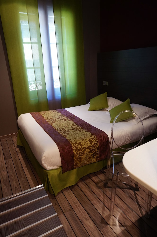 Room for 1 person, 1 double bed photo 3