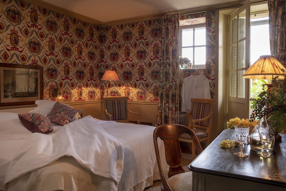 Deluxe Room - Photo 6