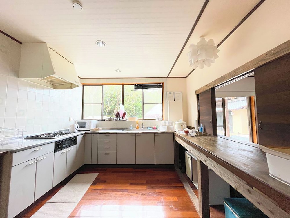 Classic House - Photo 7