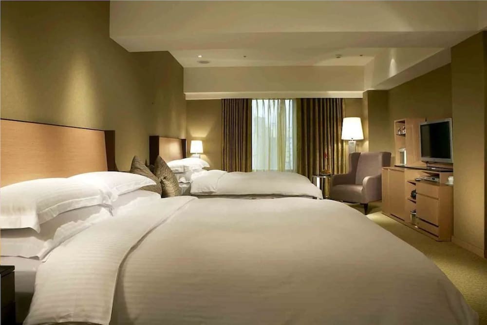 Deluxe Quadruple Room (No extra bed)