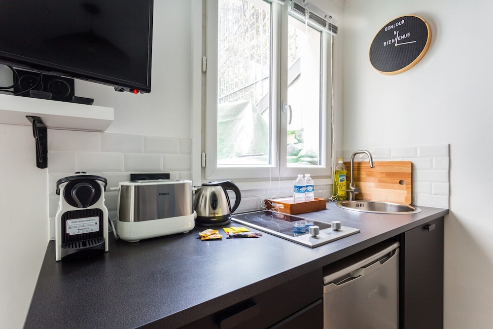 Apartment photo 2