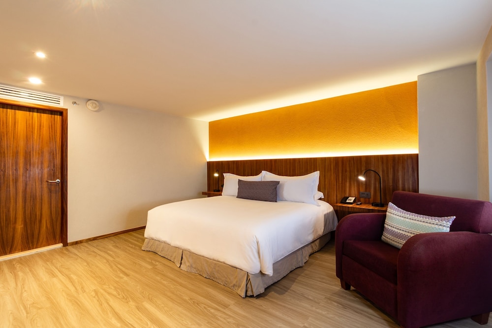 Master Suite - Photo 11