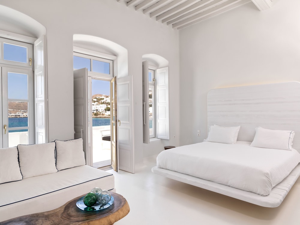 Villa, 4 Bedrooms, Sea View photo 1