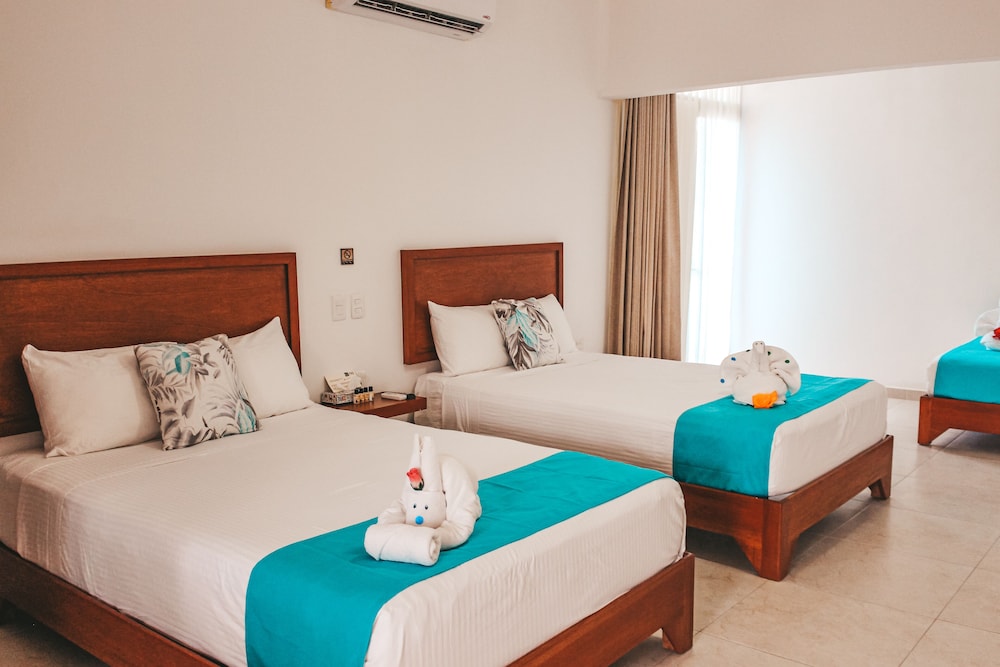 Deluxe Studio Suite, Multiple Beds, Private Bathroom photo 3
