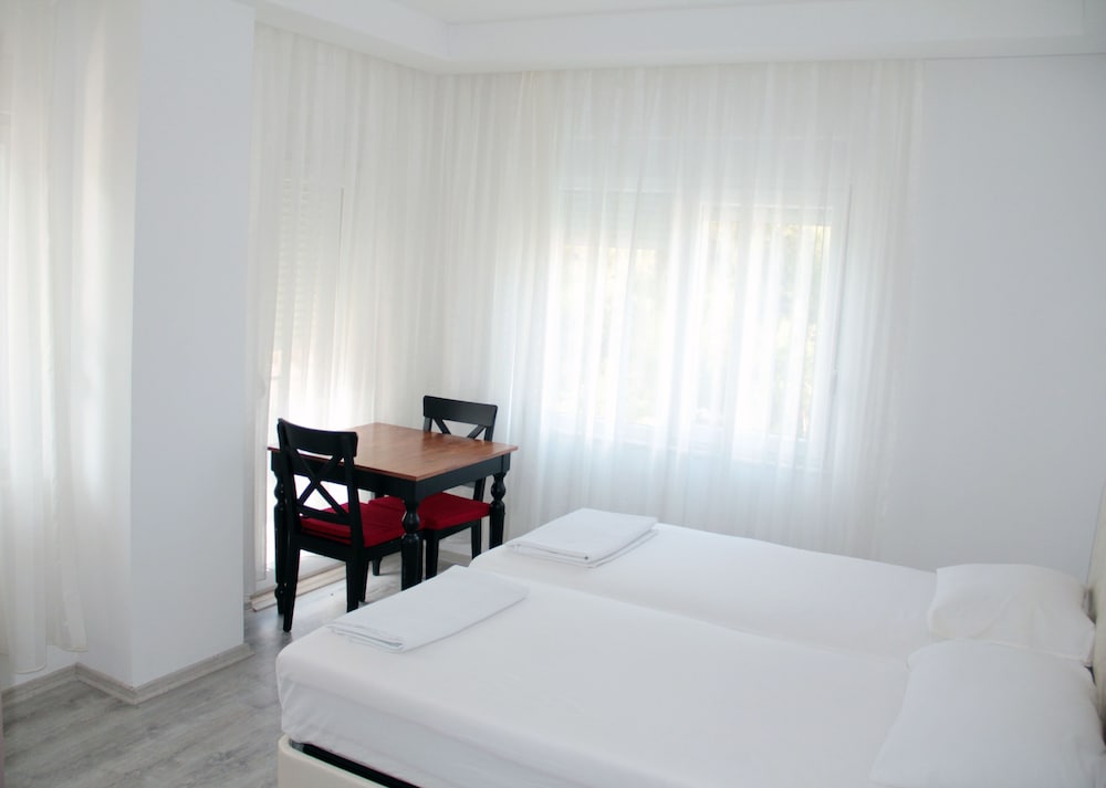 Apartment, 2 Bedrooms photo 1