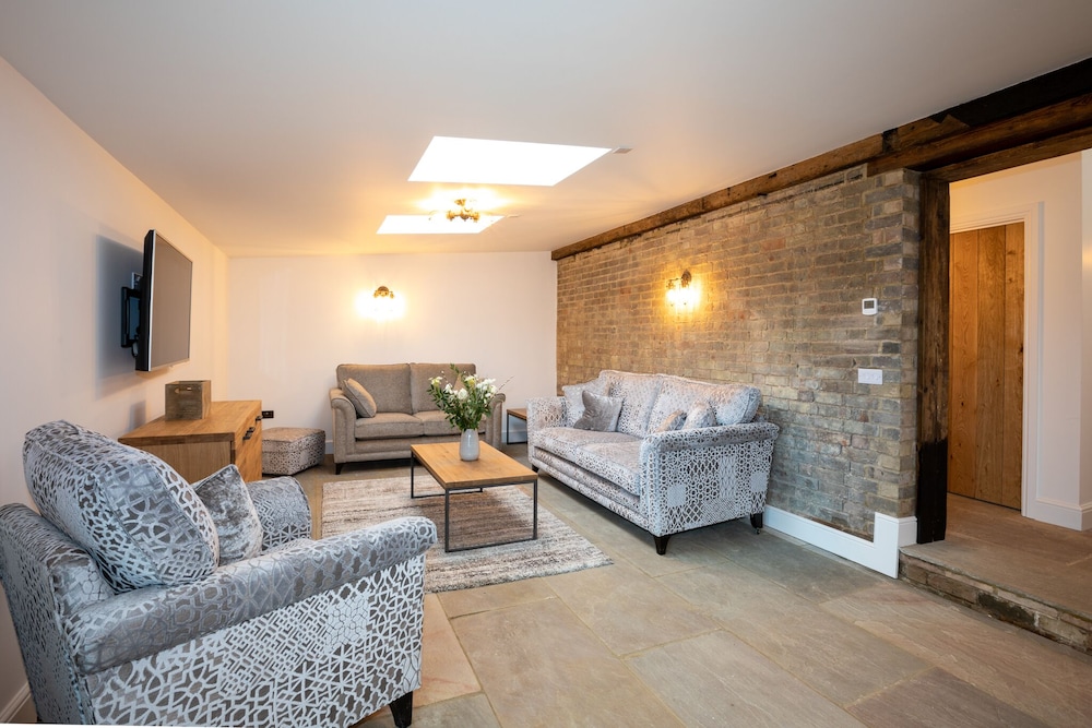 Standard Cottage, Ensuite, Courtyard View (Premium three bedroom)