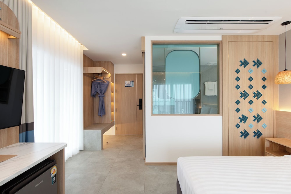 Deluxe Corner Sea View - Photo 9
