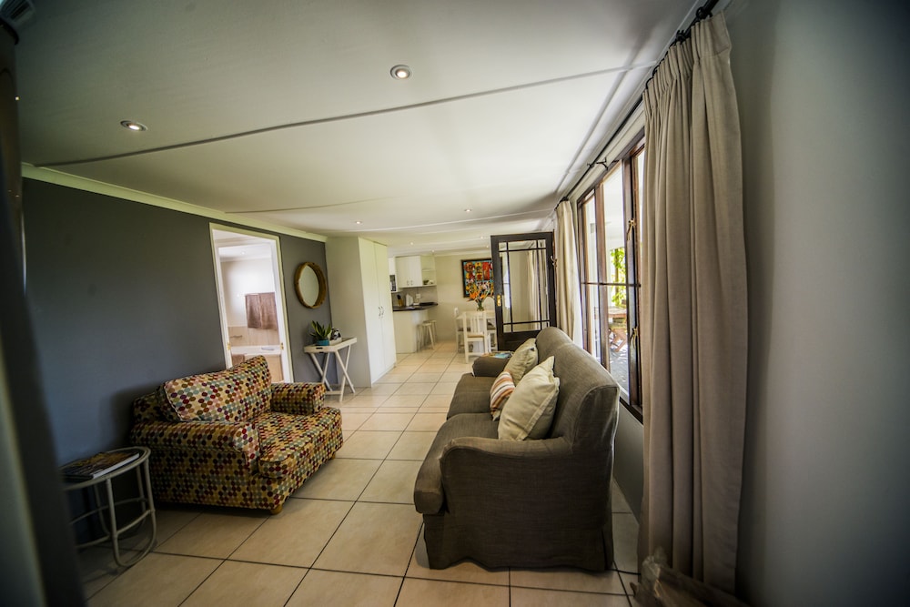 Family Cottage, 2 Bedrooms, Mountain View, Mountainside photo 2