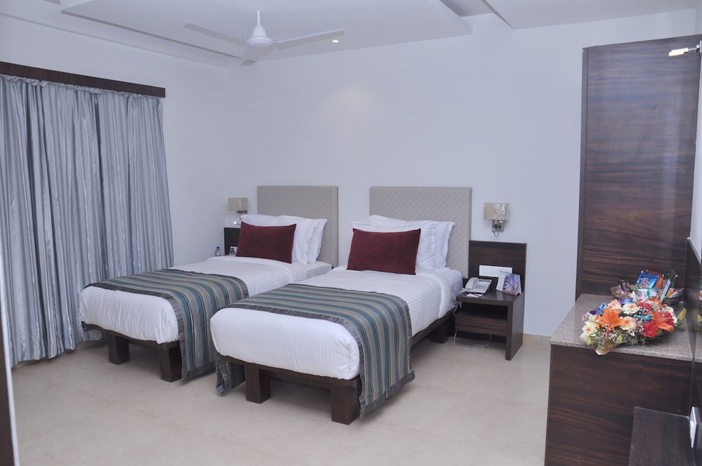 Pavillion Room