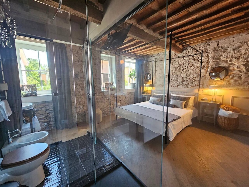 Romantic Double Room, Courtyard View