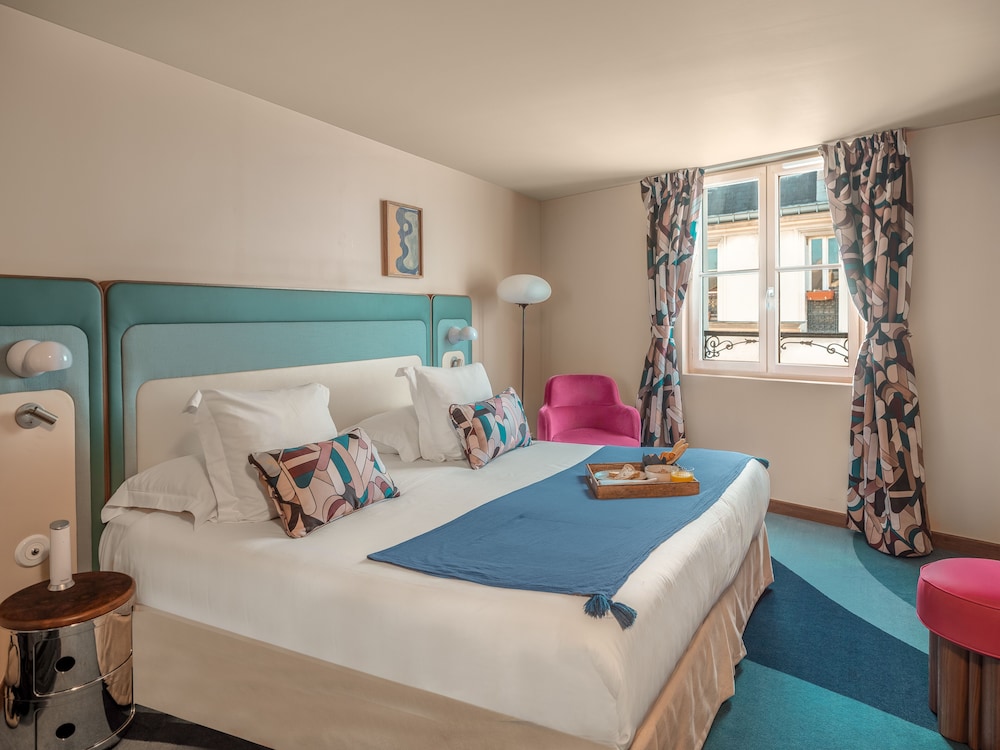 Superior Double or Twin Room photo 1