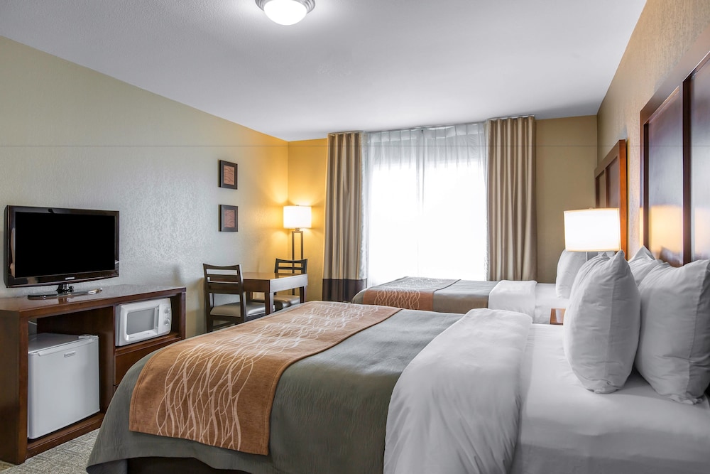 Superior Room, 2 Queen Beds - Photo 2