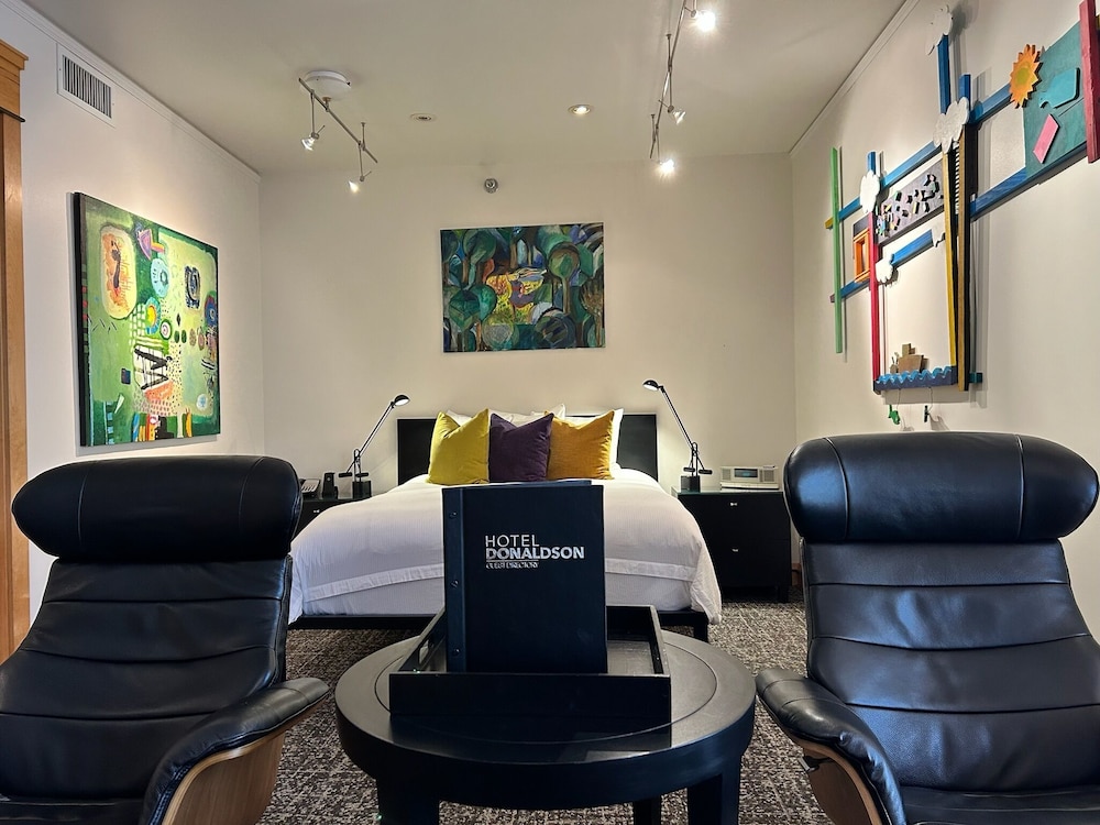 Premium Single Room