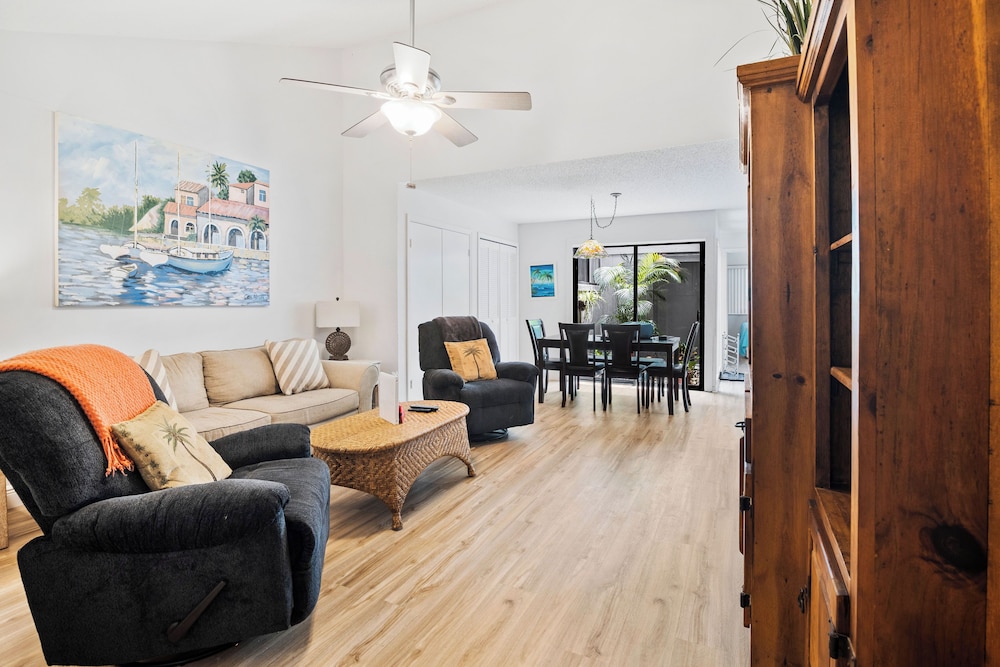 Villa, Multiple Beds, Kitchen, Pool View (Sea Woods Villa 4406)