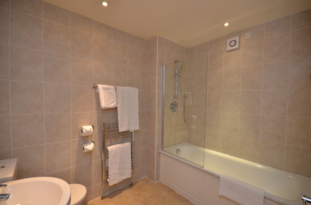 Standard Room, 1 Double Bed, Non Smoking - Photo 4