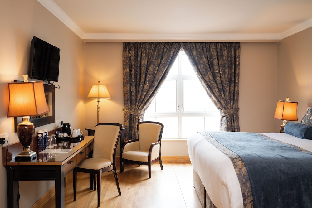 Classic King Room photo 2